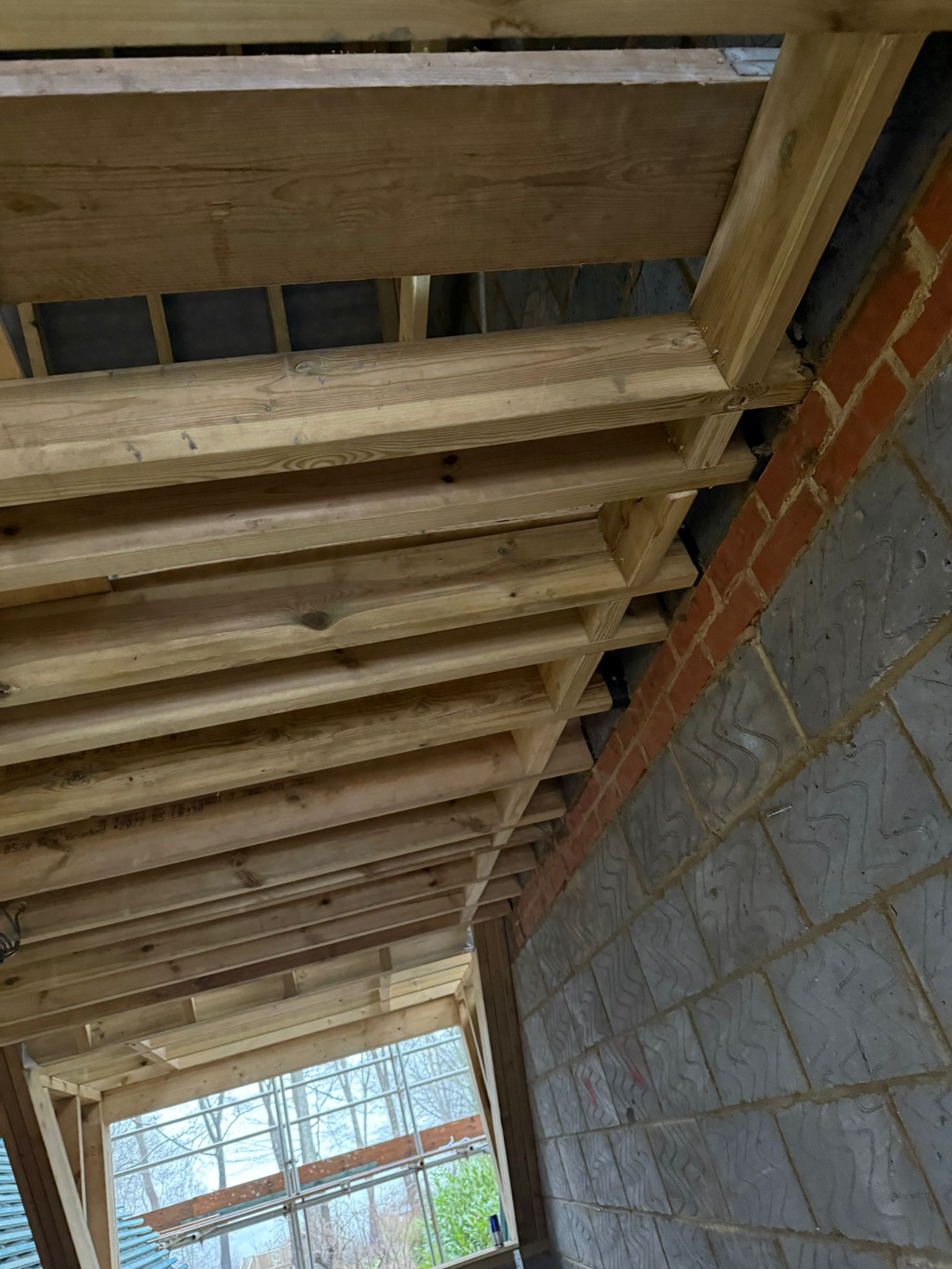 Roof beam framework from inside